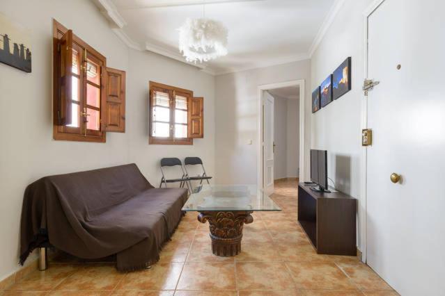 Apartamento En Pleno Centro, Wifi, Ideal Apartment Granada Luaran gambar